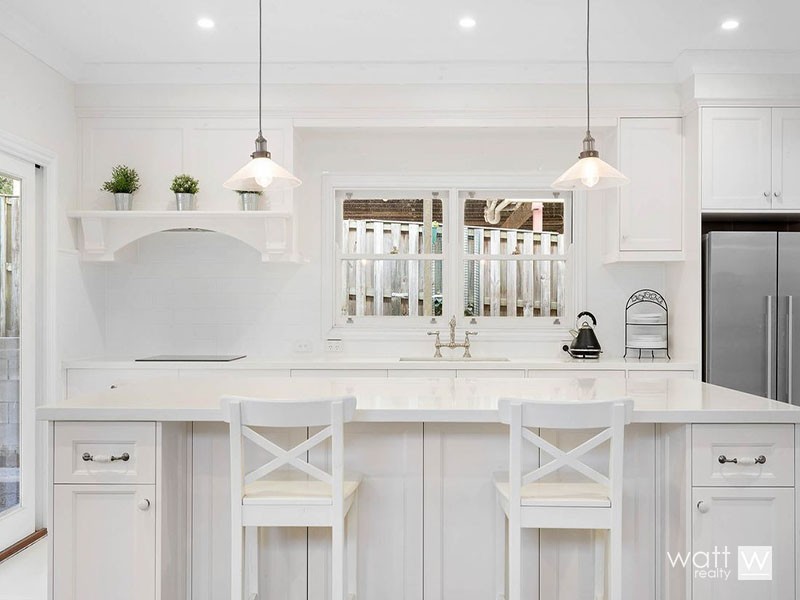 24 Todd Street, Shorncliffe QLD 4017