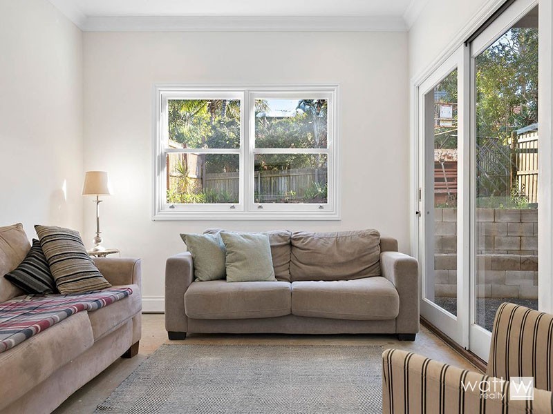 24 Todd Street, Shorncliffe QLD 4017