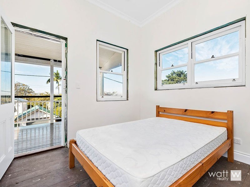 24 Todd Street, Shorncliffe QLD 4017