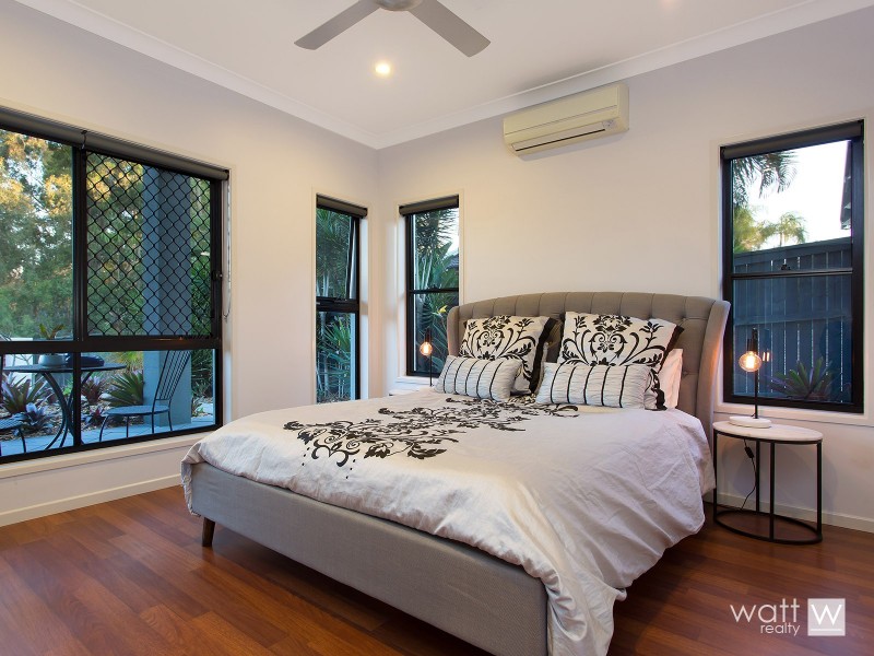 7 Venice Crescent, Brighton QLD 4017