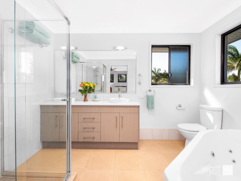 7 Venice Crescent, Brighton QLD 4017