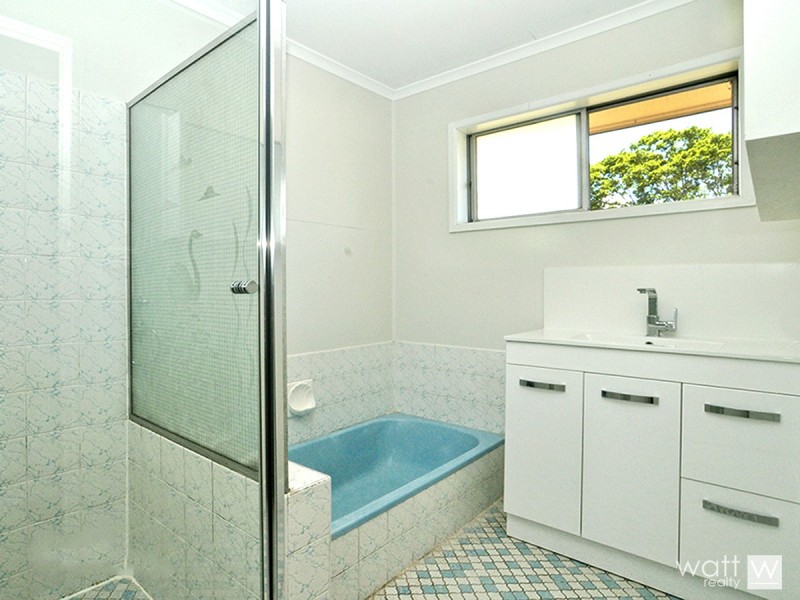 30 Elliot Road, Banyo QLD 4014