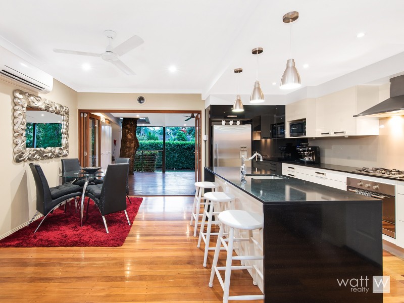 24 Hutton Road, Aspley QLD 4034