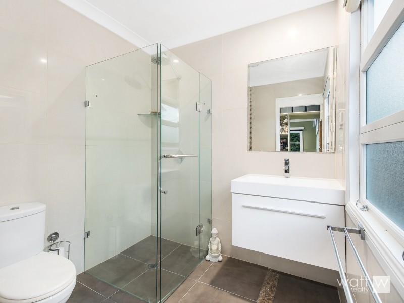 24 Hutton Road, Aspley QLD 4034