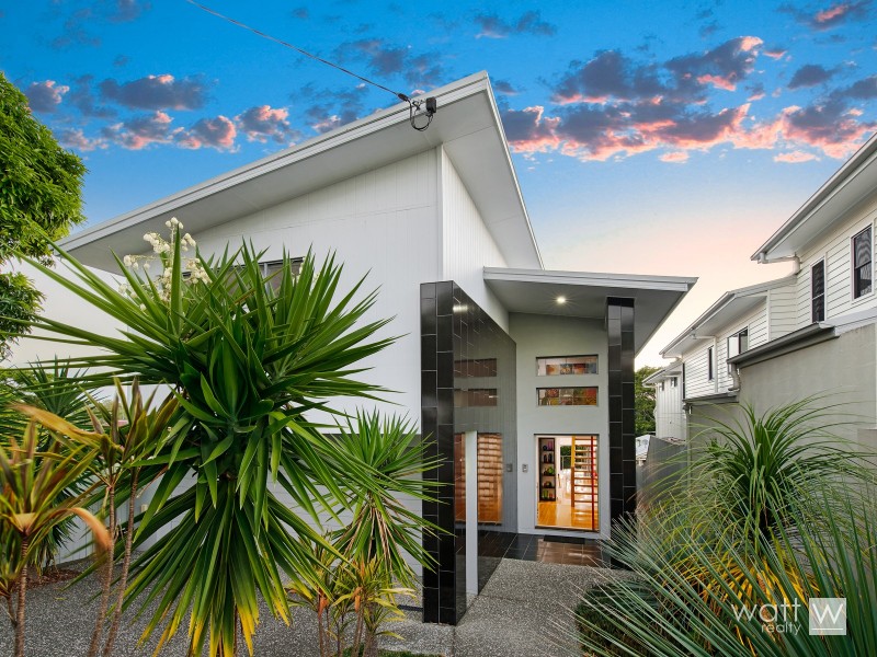 6 Highlands Street, Wavell Heights QLD 4012