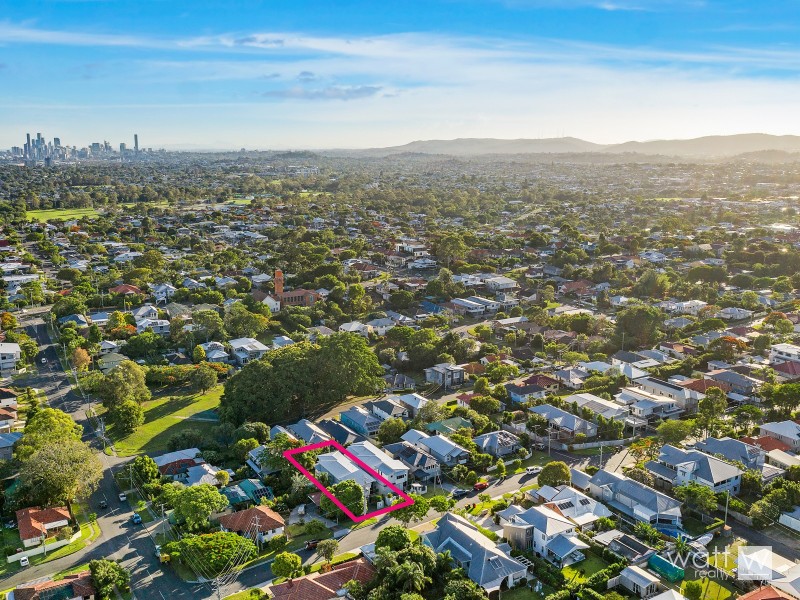 6 Highlands Street, Wavell Heights QLD 4012