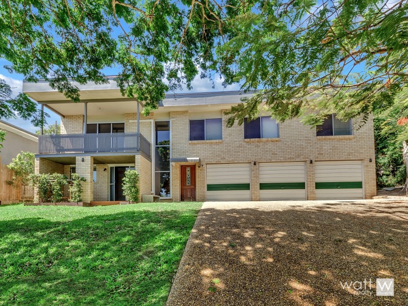 16 Montclair Street, Aspley QLD 4034