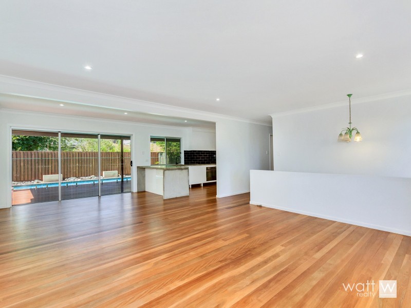 16 Montclair Street, Aspley QLD 4034