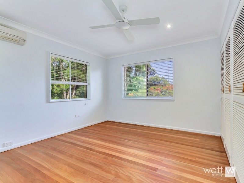 16 Montclair Street, Aspley QLD 4034