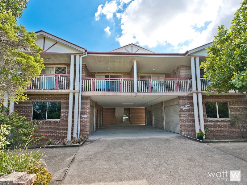 2/14 Halcomb Street, Zillmere QLD 4034