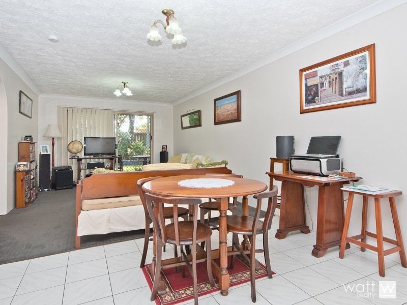 2/14 Halcomb Street, Zillmere QLD 4034