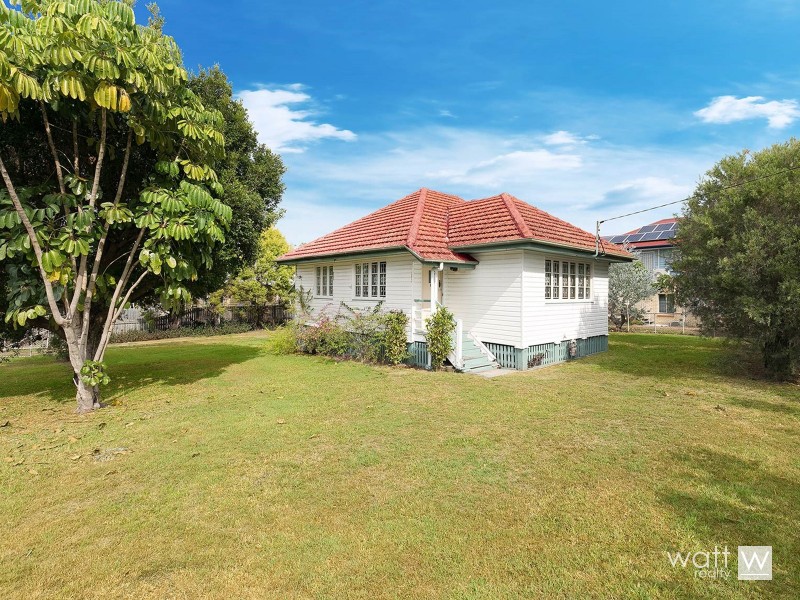 55 Unmack Street, Chermside QLD 4032