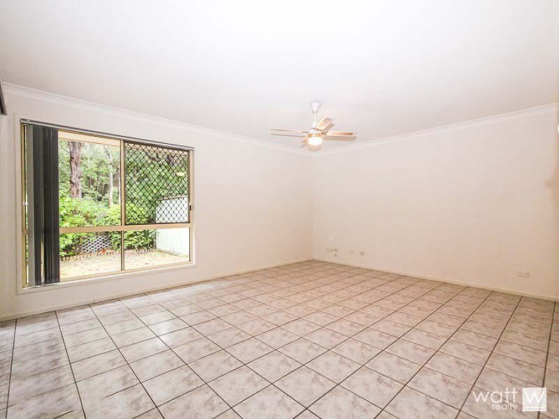 18 Oxford Crescent, Bridgeman Downs QLD 4035