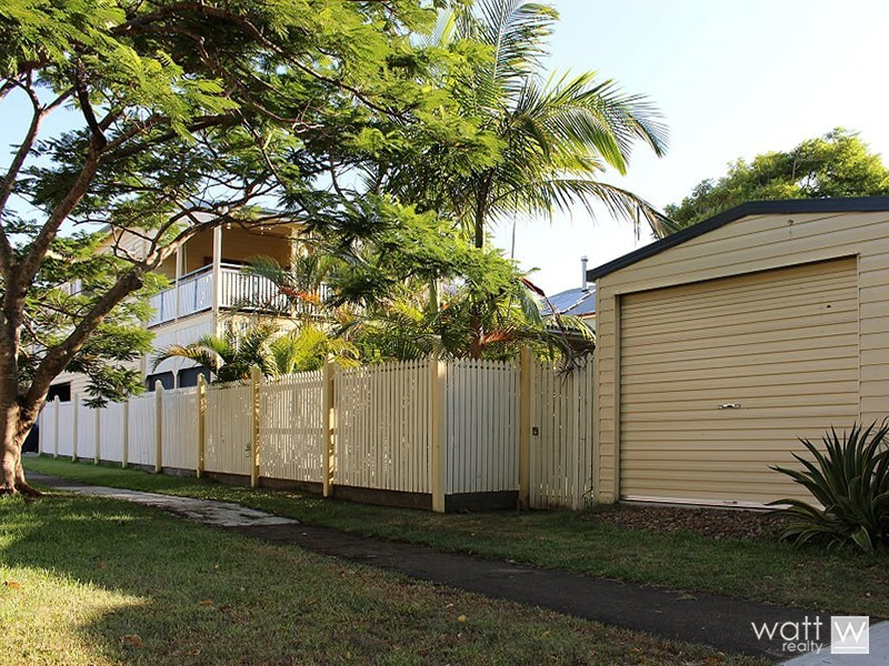 58 Cotton Street, Shorncliffe QLD 4017