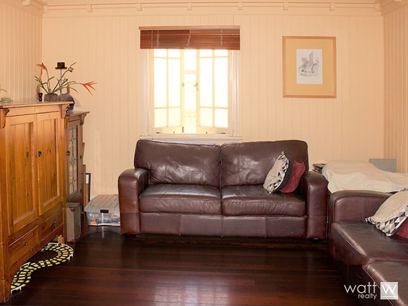 58 Cotton Street, Shorncliffe QLD 4017