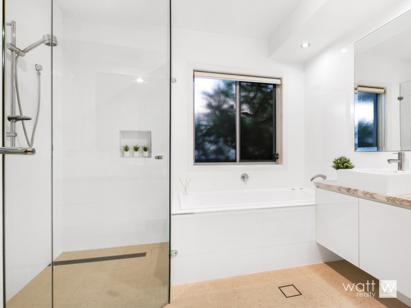 2-4 Dannenberg Street, Carseldine QLD 4034