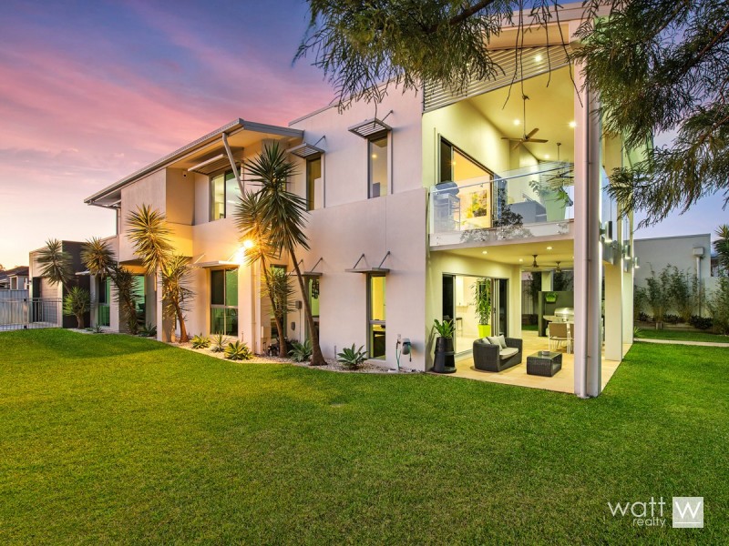 2-4 Dannenberg Street, Carseldine QLD 4034