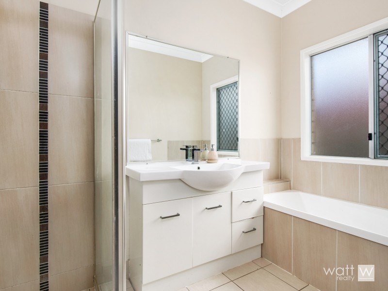 19 Lloyd Street, Brighton QLD 4017