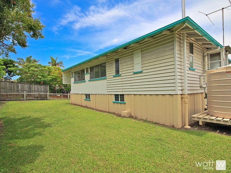12 Thomas Street, Nundah QLD 4012