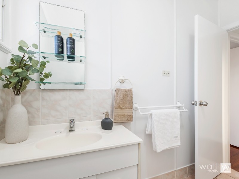 26 Bramcote Street, Chermside West QLD 4032