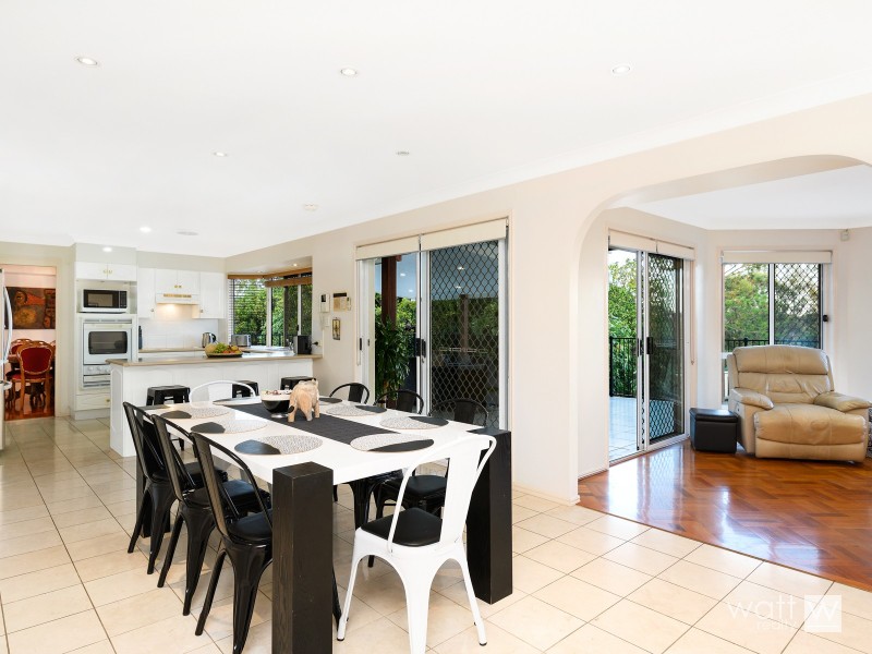 2 Whipbird Place, Aspley QLD 4034