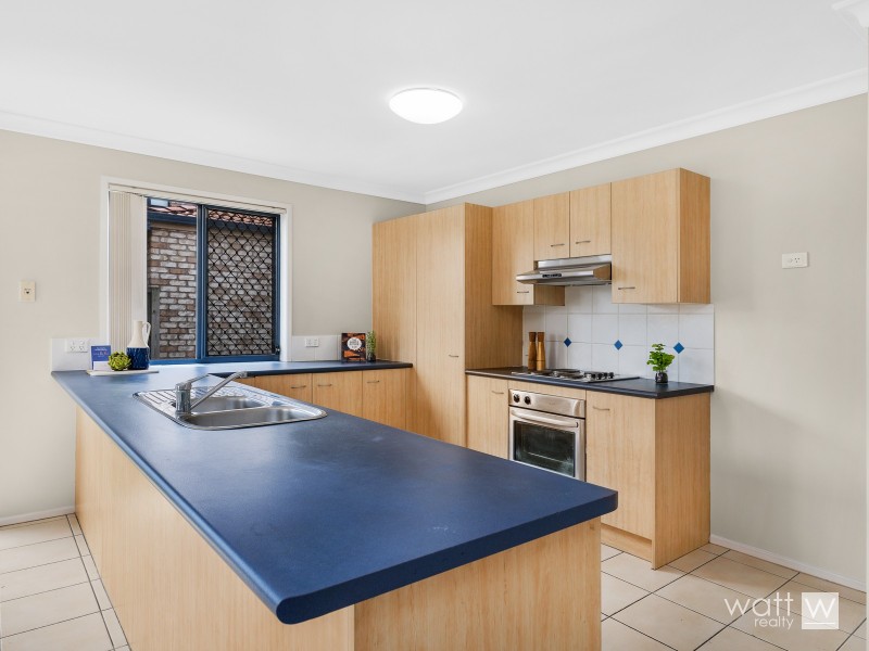 8 Oaktree Place, Bracken Ridge QLD 4017