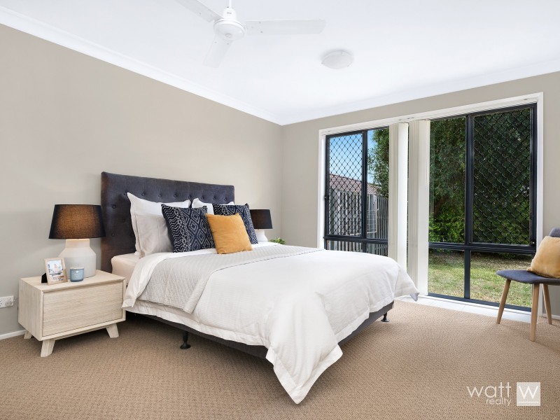 8 Oaktree Place, Bracken Ridge QLD 4017