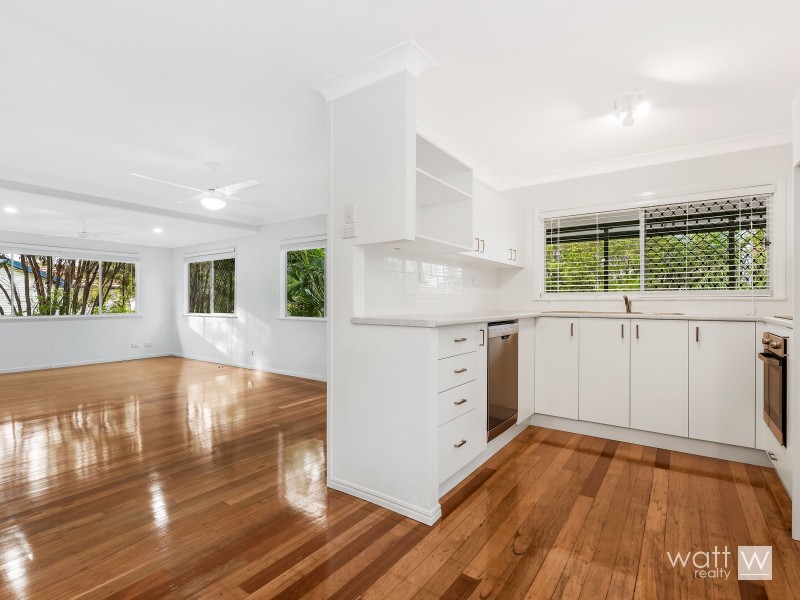 76 Saul Street, Brighton QLD 4017