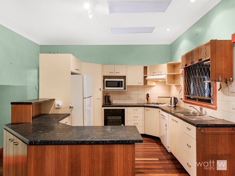 582 Robinson Road West, Aspley QLD 4034