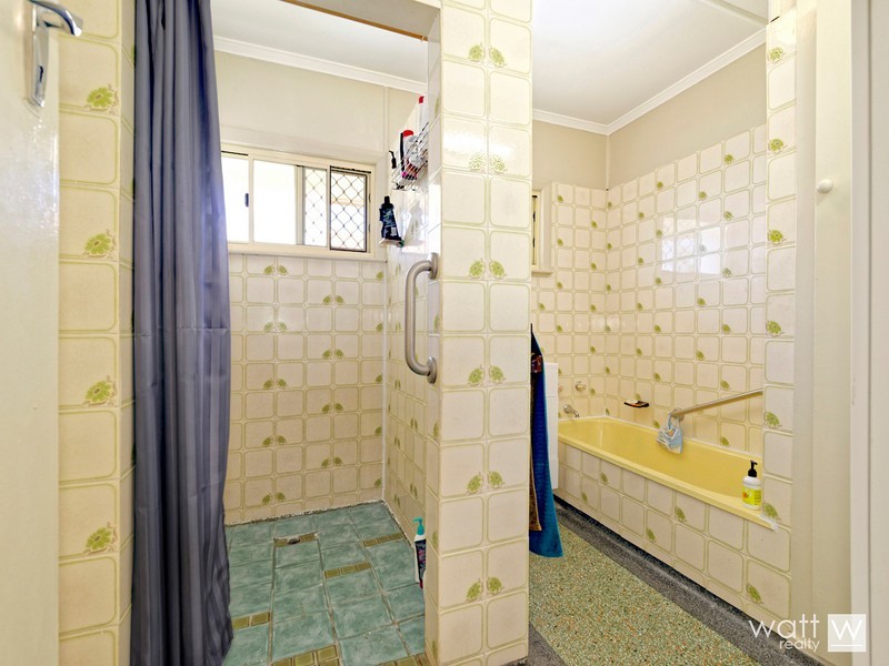 21 Elliott Road, Banyo QLD 4014