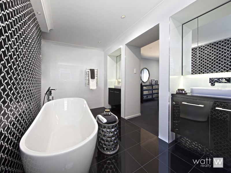 16 Markwell Crescent, Mango Hill QLD 4509