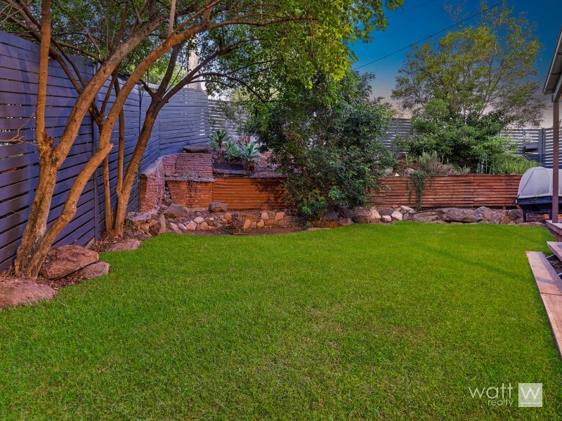 9 Park Road, Ferny Hills QLD 4055