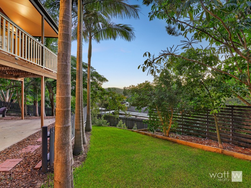 9 Park Road, Ferny Hills QLD 4055