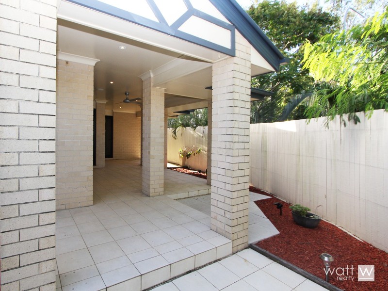 1 Caribou Crescent, Fitzgibbon QLD 4018