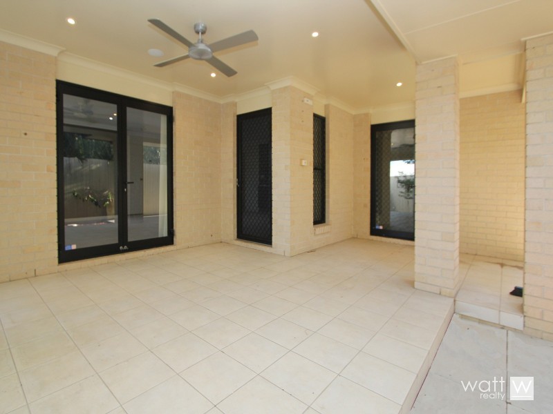 1 Caribou Crescent, Fitzgibbon QLD 4018