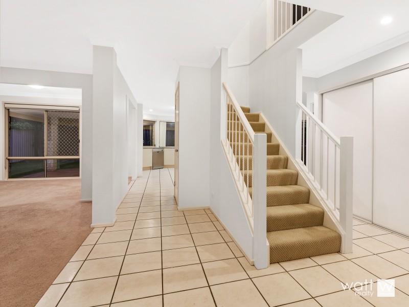 12 Regent Close, Taigum QLD 4018