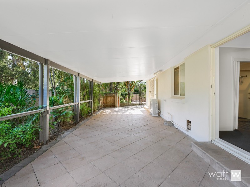 31 Chateau Street, Carseldine QLD 4034