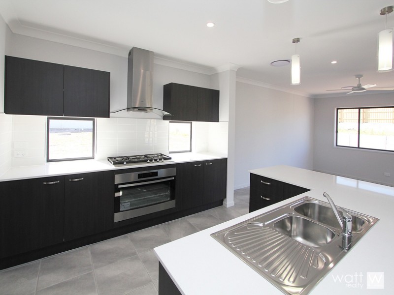 35 Centurion Circuit, Warner QLD 4500