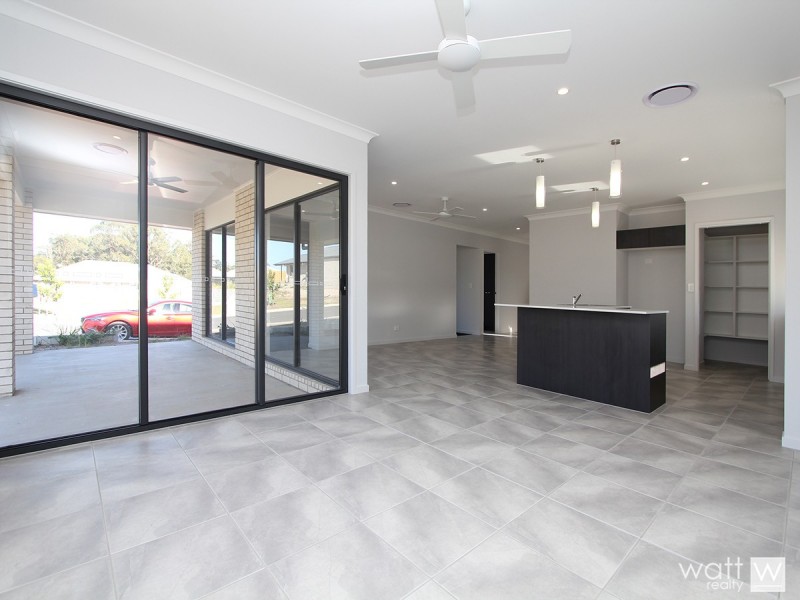 35 Centurion Circuit, Warner QLD 4500