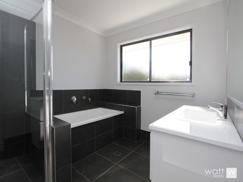 35 Centurion Circuit, Warner QLD 4500