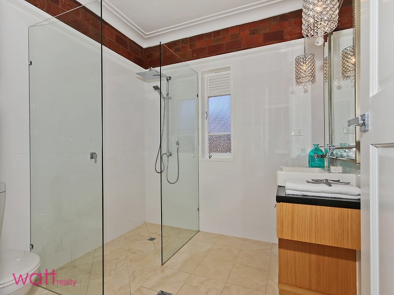 63 Somers Street, Nudgee QLD 4014