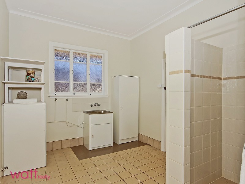 63 Somers Street, Nudgee QLD 4014