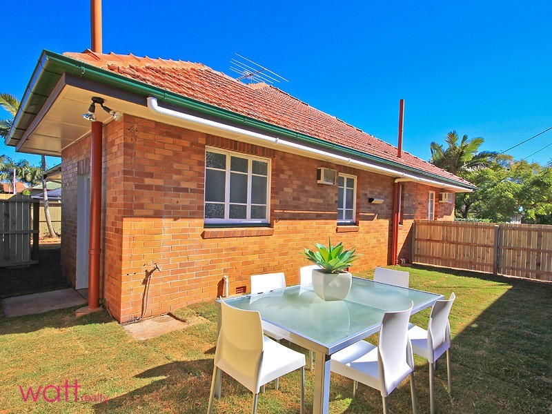 63 Somers Street, Nudgee QLD 4014