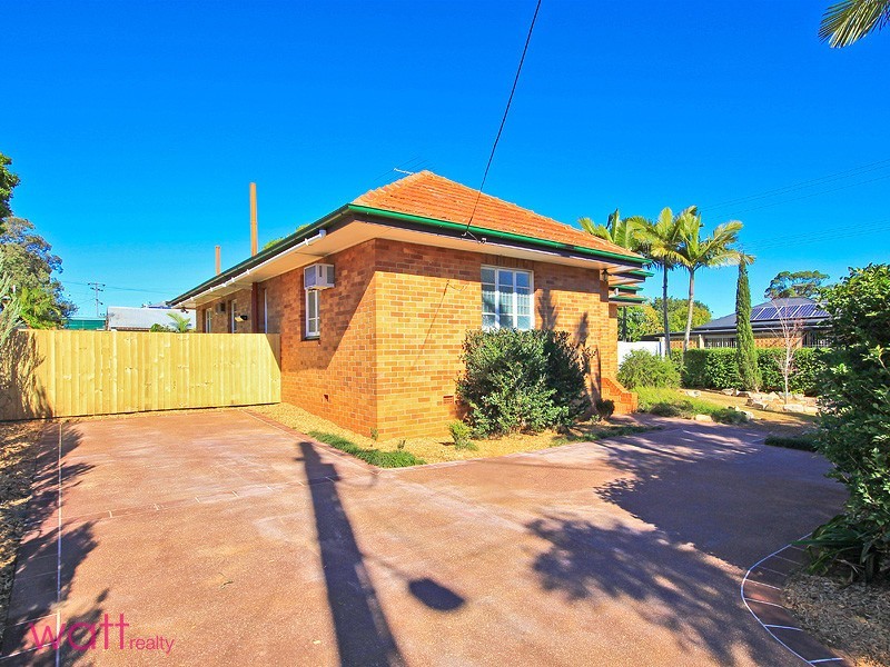 63 Somers Street, Nudgee QLD 4014