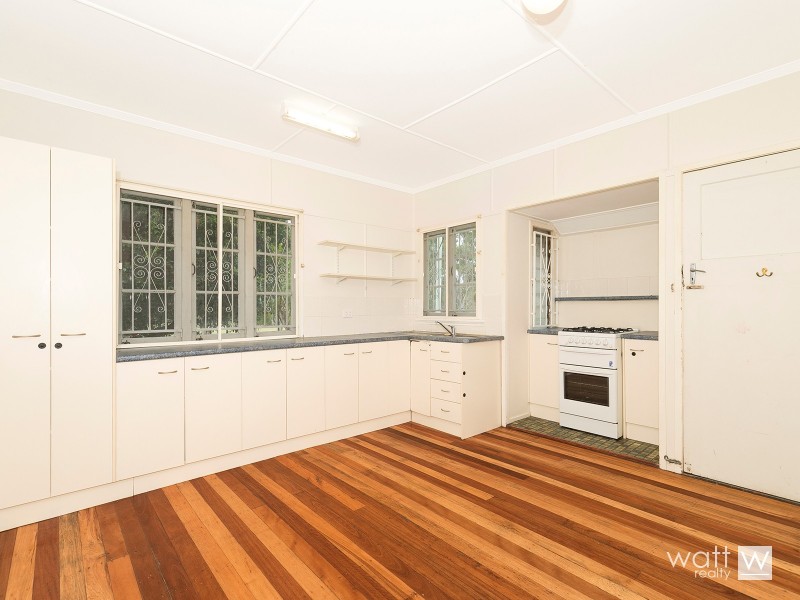 55 Unmack Street, Chermside QLD 4032