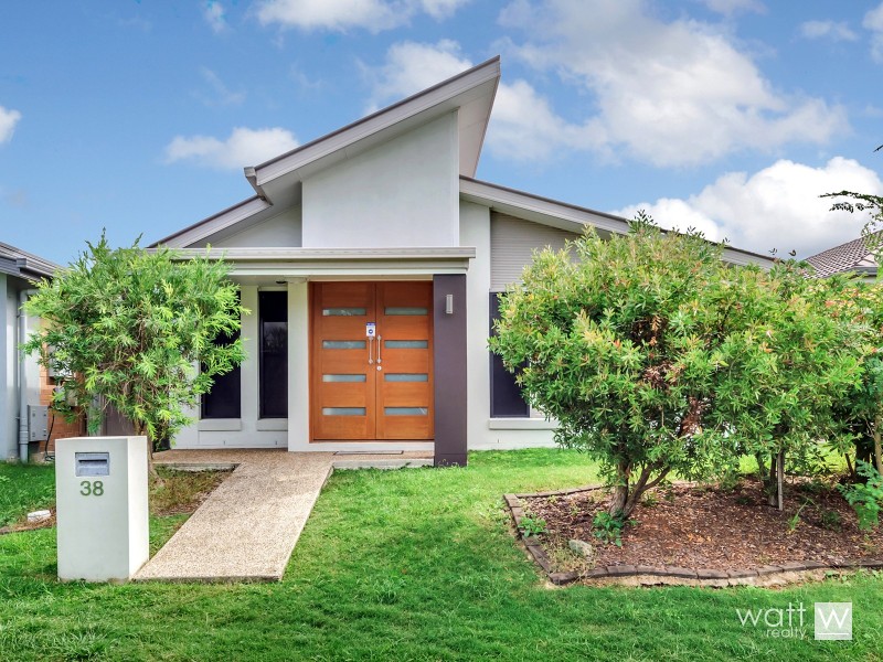 38 Diamantina Crescent, Fitzgibbon QLD 4018