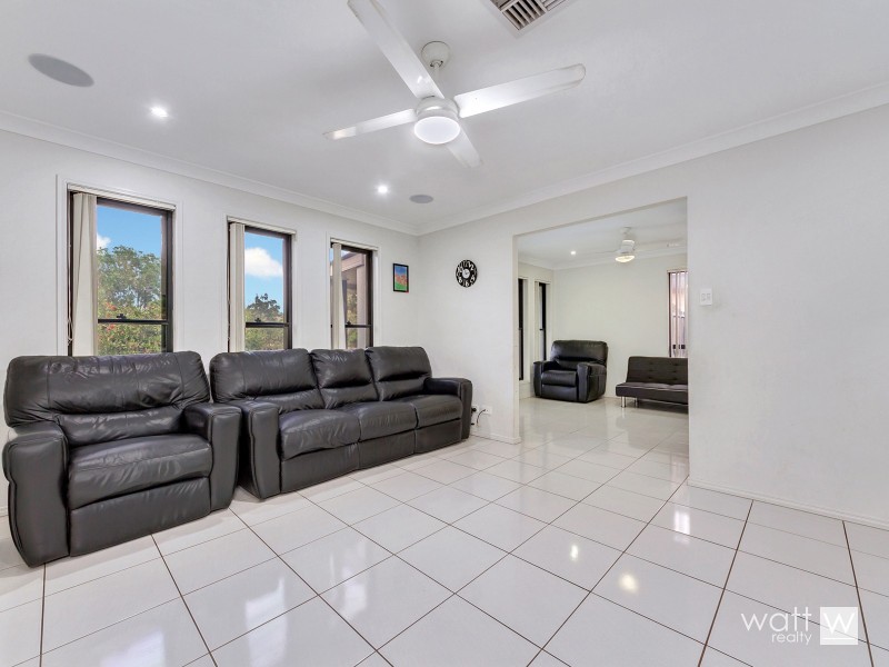 38 Diamantina Crescent, Fitzgibbon QLD 4018