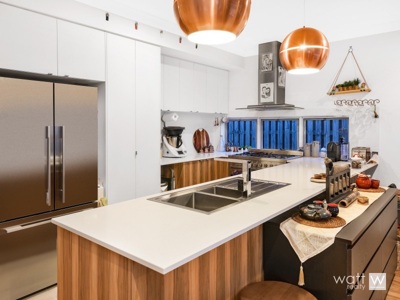 13 Blue Mountains Crescent, Fitzgibbon QLD 4018