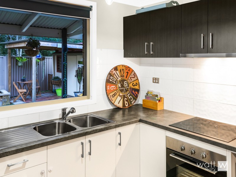 1/13 Pepperina Place, Fitzgibbon QLD 4018