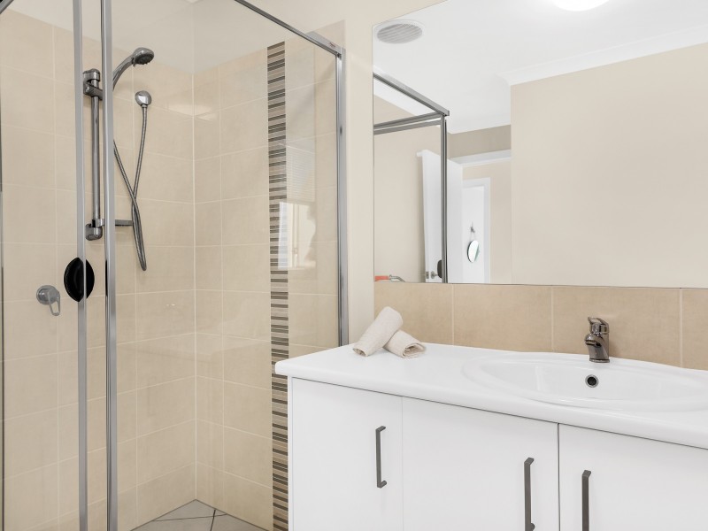 29 Jenolan Lane, Fitzgibbon QLD 4018